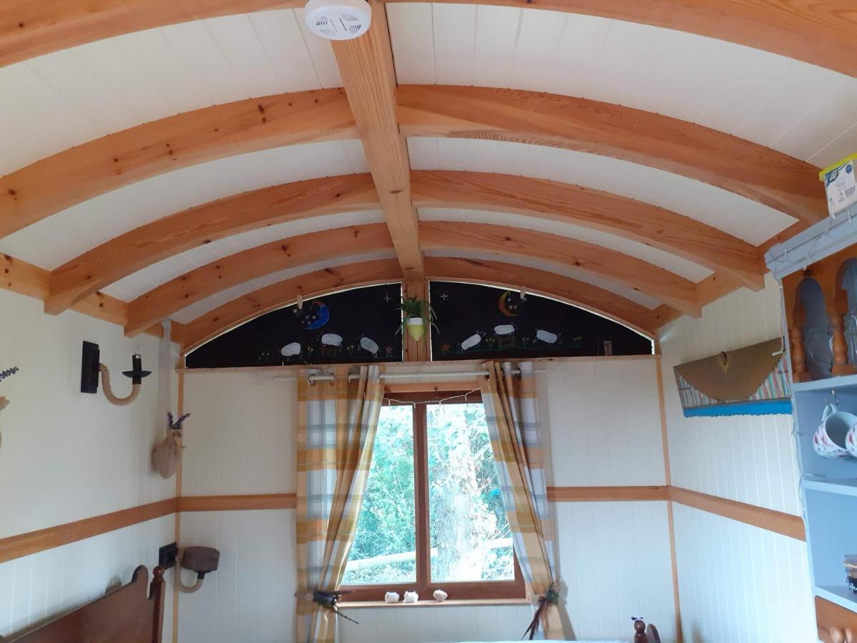 Glamping Malvern shepherd hut Eksteriør billede