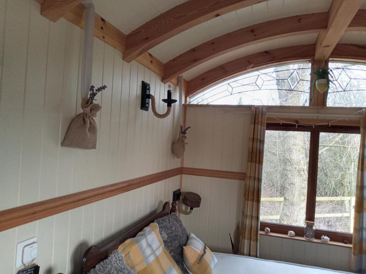 Glamping Malvern shepherd hut Eksteriør billede