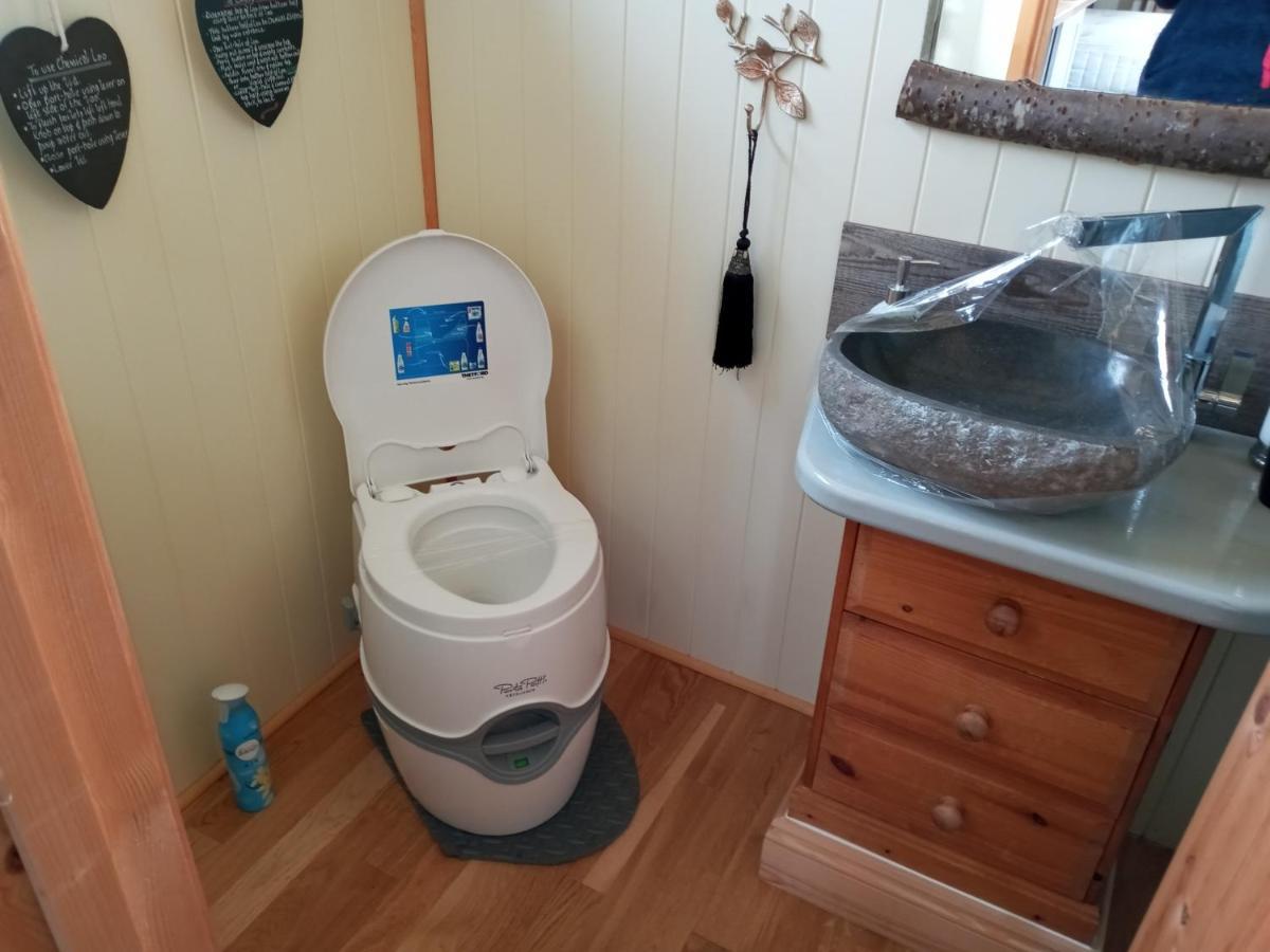 Glamping Malvern shepherd hut Eksteriør billede