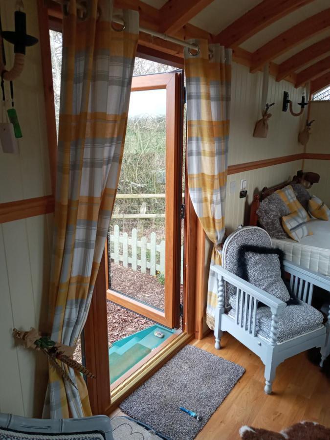 Glamping Malvern shepherd hut Eksteriør billede